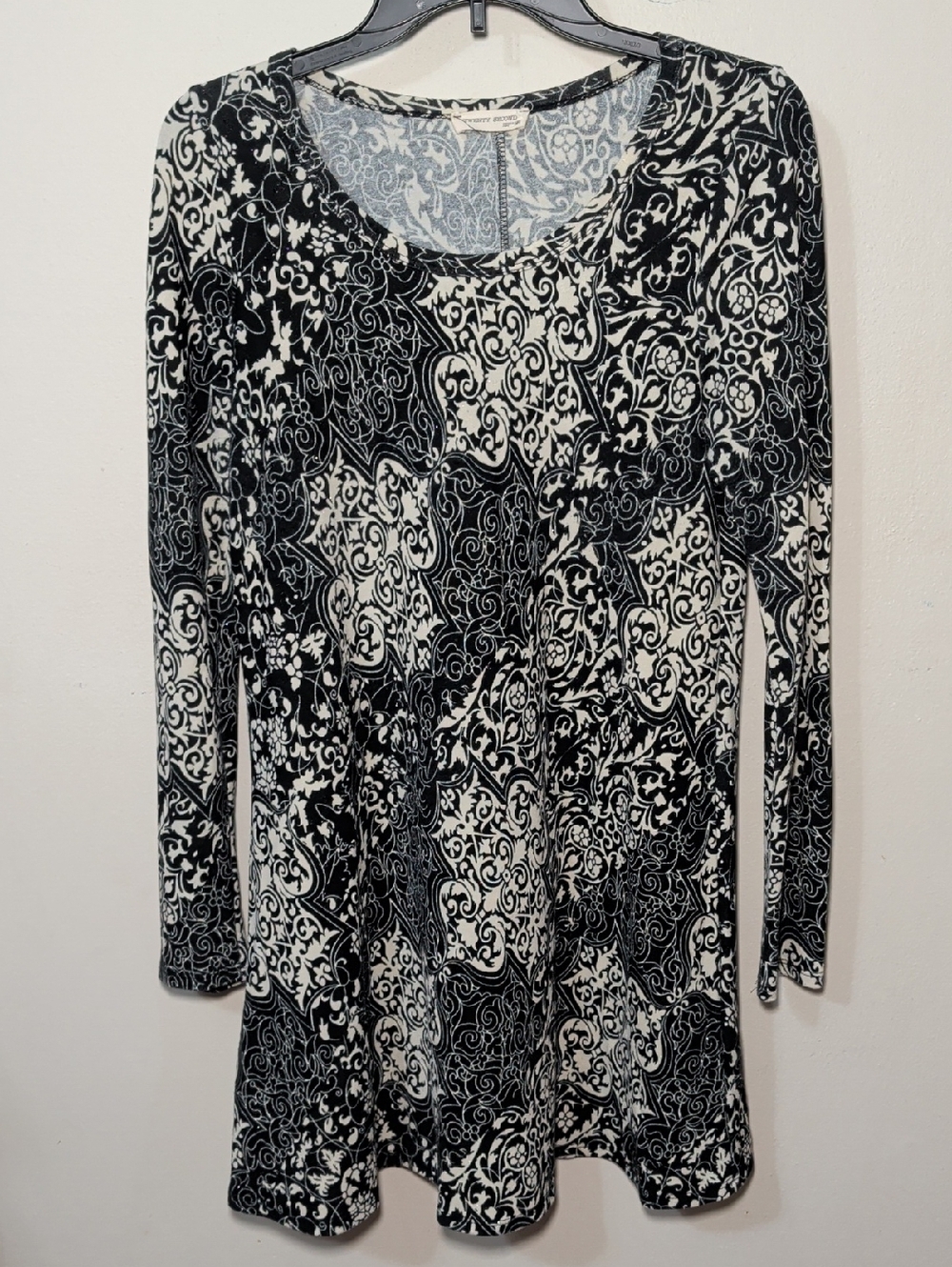 Twenty Second Y2K Paisley Mini Dress Black White Gray Long-Sleeve Women's Size M